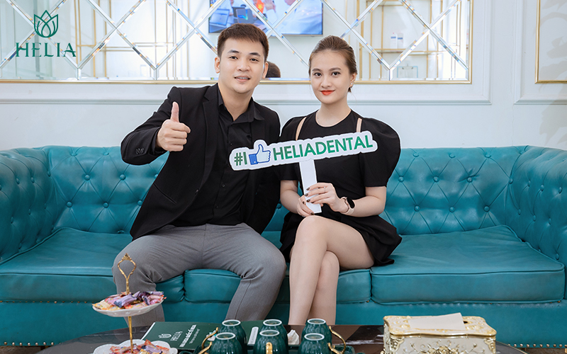 Răng đều, đẹp tự nhiên sau khi thực hiện dán sứ Veneer